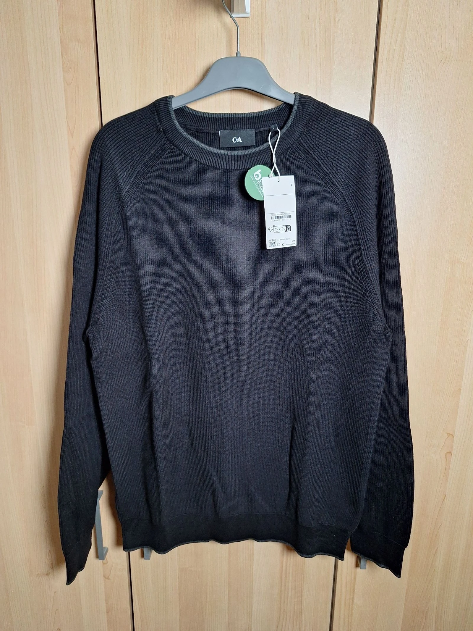pull noir c et a homme taille l neuf avec etiquette en coton col rond
